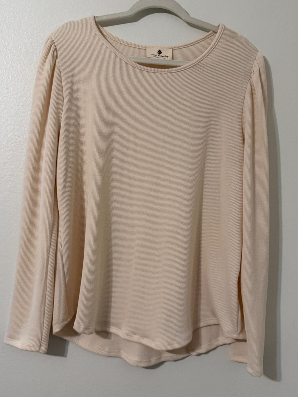 NWOT Women's Puff-Sleeve Crew Neck Blouse in Soft Beige